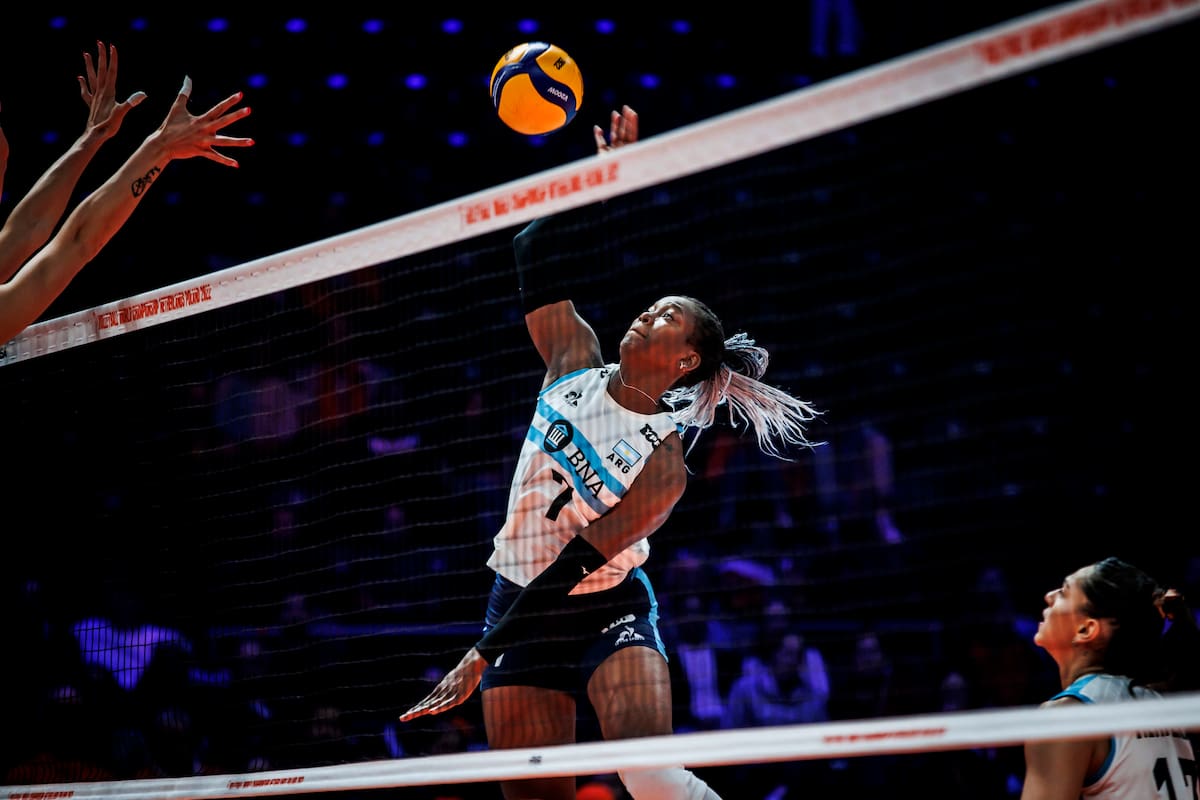 A Erika Mercado no le tiembla el pulso, en las buenas y en las malas pide la pelota y la Argentina confía en ella