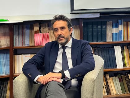 “A esas redes radiales a veces hay que romperlas con un trazado transversal que las haga más eficientes”, sostuvo Núñez Fernández