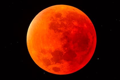 A fines de este mes, desde distintos países se podrá ver una Luna de color rojo y una llena en todo su esplendor