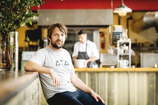 Renunció el chef de Noma, uno de los mejores restaurantes del mundo, tras denuncias de abusos