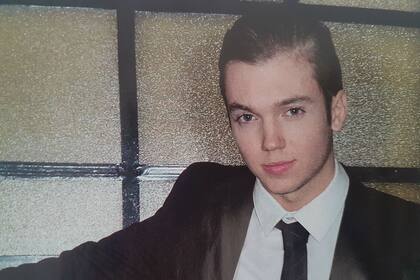 A Franco Masini le cuesta domar la melena