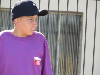 A Guto le costó acepar su apariencia, pero con el paso de los años ha sabido llevar una vida tranquila gracias al apoyo de su familia