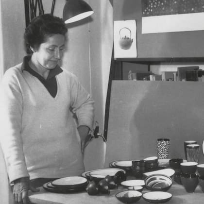 A inicios de 1950, la arquitecta y ceramista Colette Boccara comenzaba a crear en Mendoza sus singulares piezas en gres esmaltado