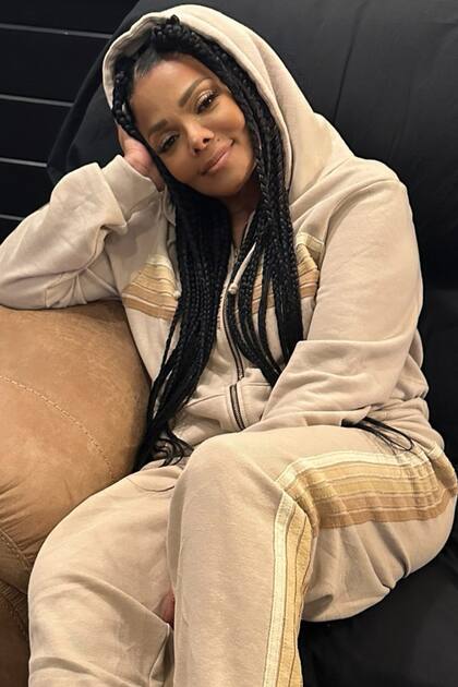 A Janet Jackson le encantan las figuras de porcelana, y en 2021 subastó algunas de ellas con fines solidarios.