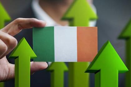 A juzgar por las listas que a menudo se publican, Irlanda es uno de los diez países más ricos del mundo.