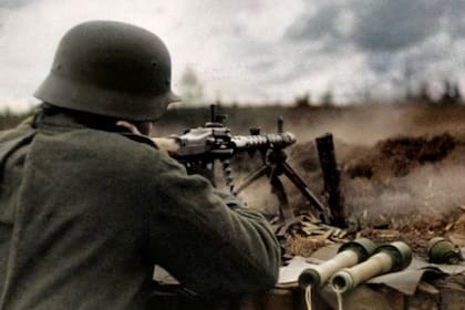 A la guerra racial anti eslava se le opuso la moral patriótica rusa