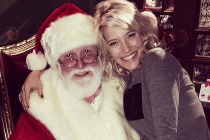 A la mujer de Bublé le encanta la Navidad