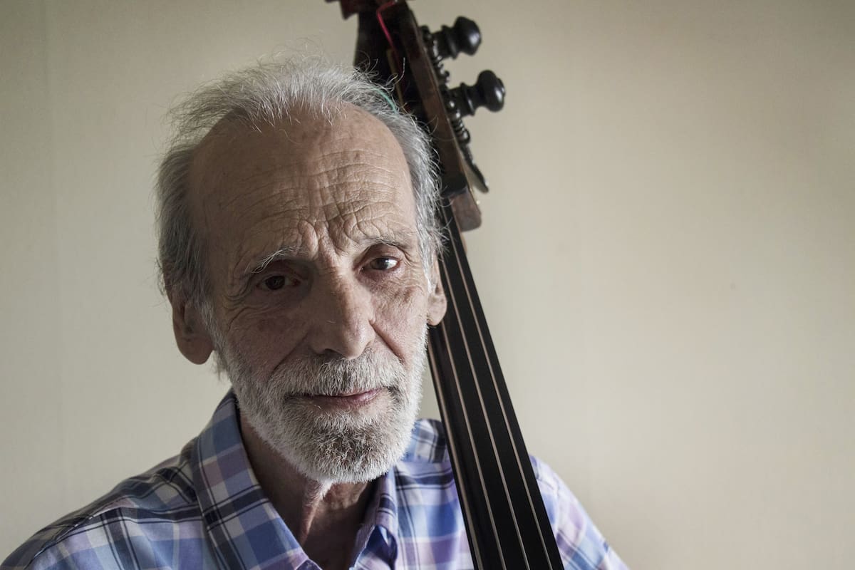 A la par de su trayectoria jazzística, fue arreglador de Sandro