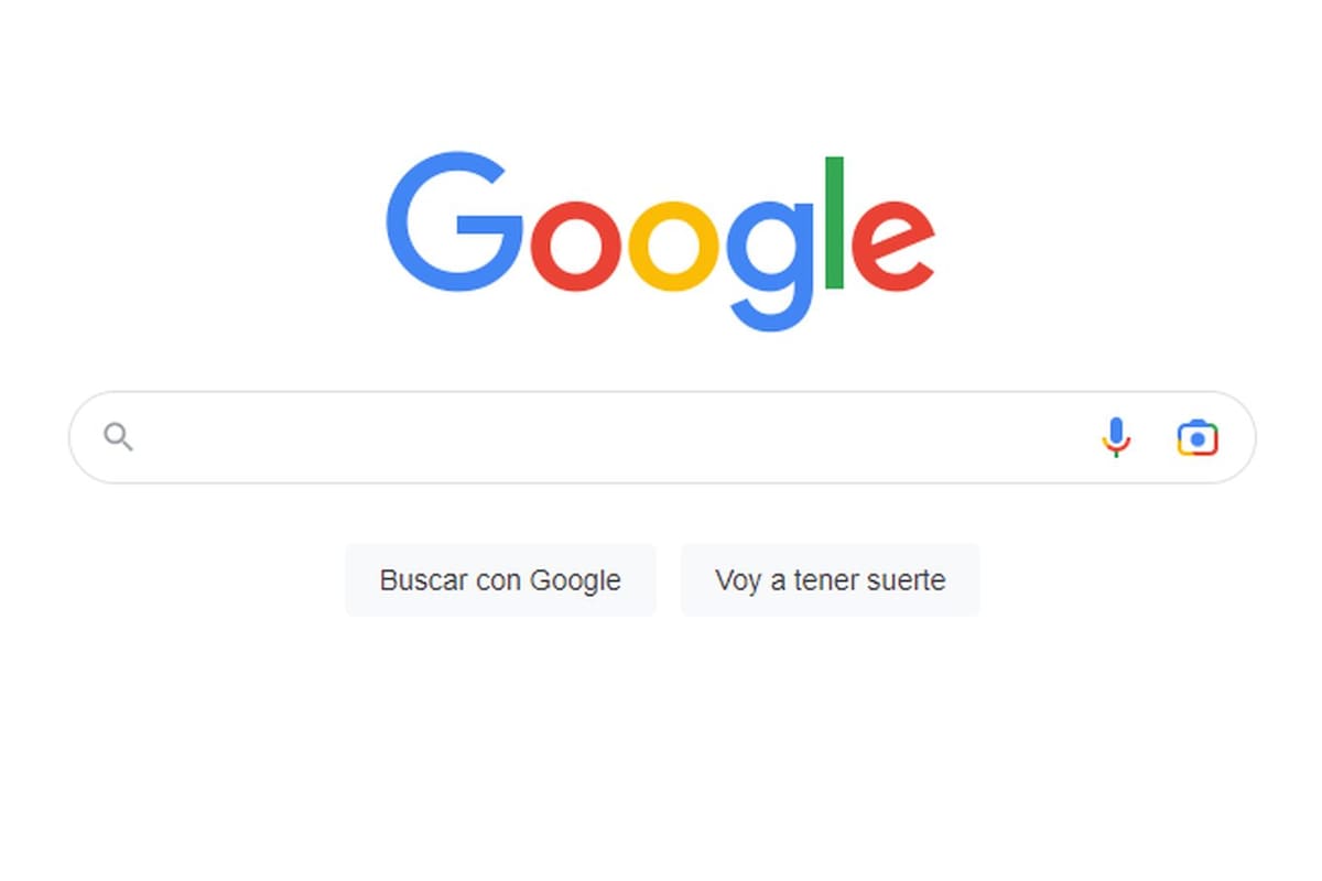 A la tradicional caja para ingresar el texto de una búsqueda, que hace un tiempo estaba acompañada por el símbolo de un micrófono, ahora se suma el de una imagen