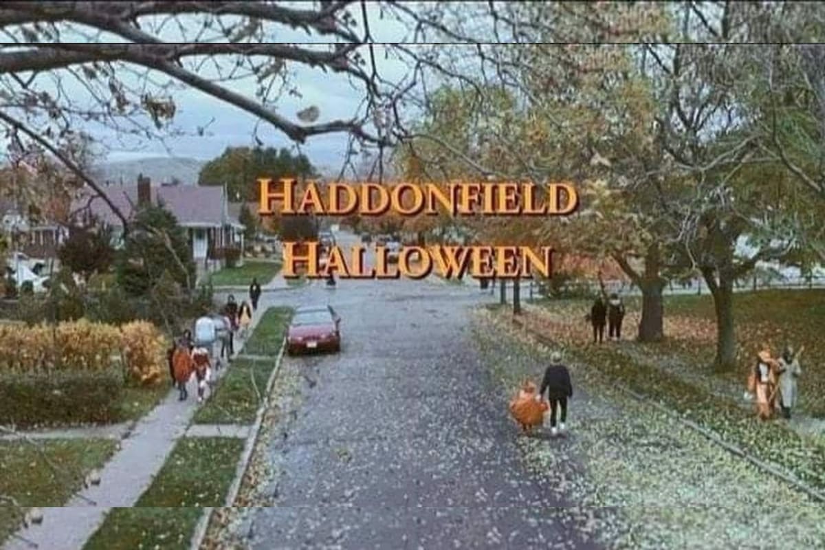 A lo largo de 11 de las 13 películas de la serie Halloween, Haddonfield sirvió como el telón de fondo para sembrar pánico en las tranquilas (Foto Facebook SugarMynt Gallery)