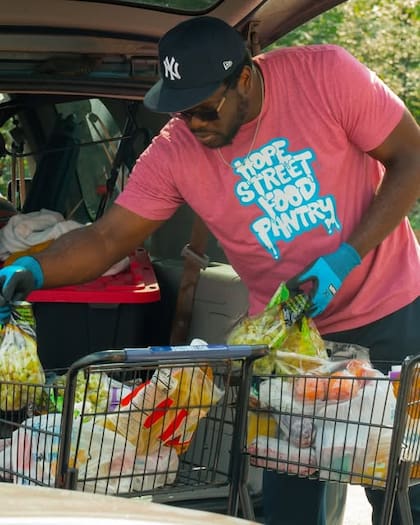 A lo largo del año se darán alimentos gratis en Charlotte (FB hopestreetfoodpantry)