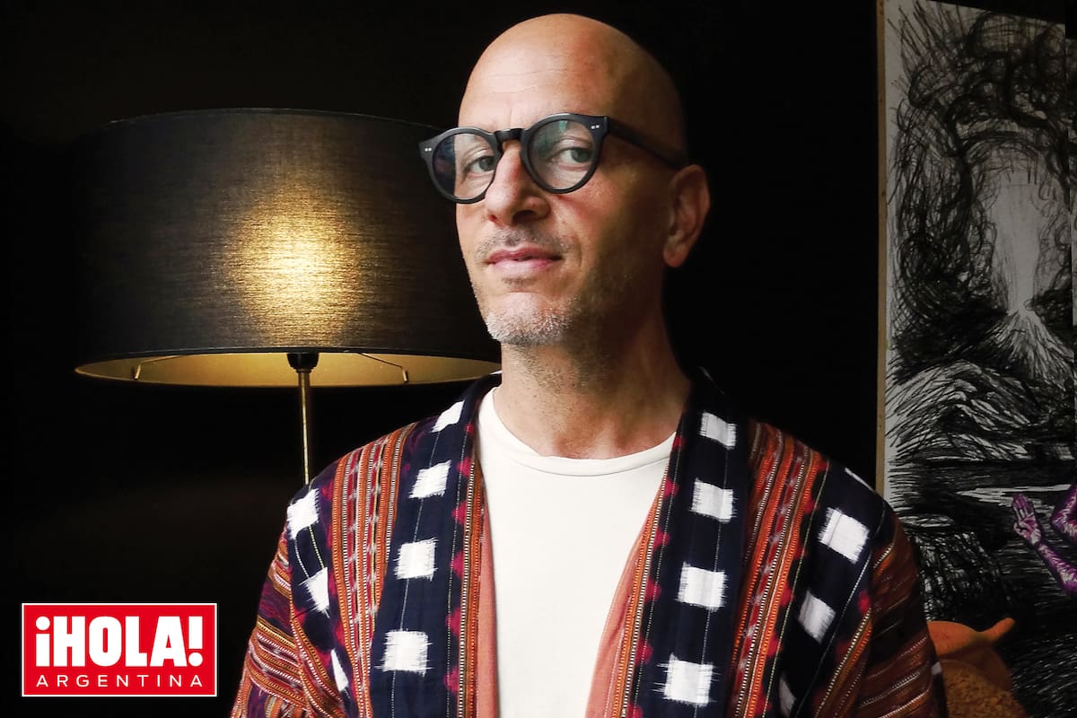 “A los 21 años llegué a Bélgica, que fue un factor determinante, la gente tiene otra mentalidad, aprendí mucho. Y ya no volví más”, cuenta.