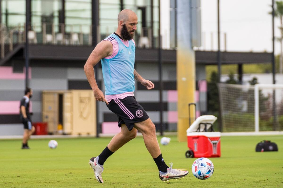 A los 33 años, Higuaín se prepara para una nueva temporada en Inter Miami FC