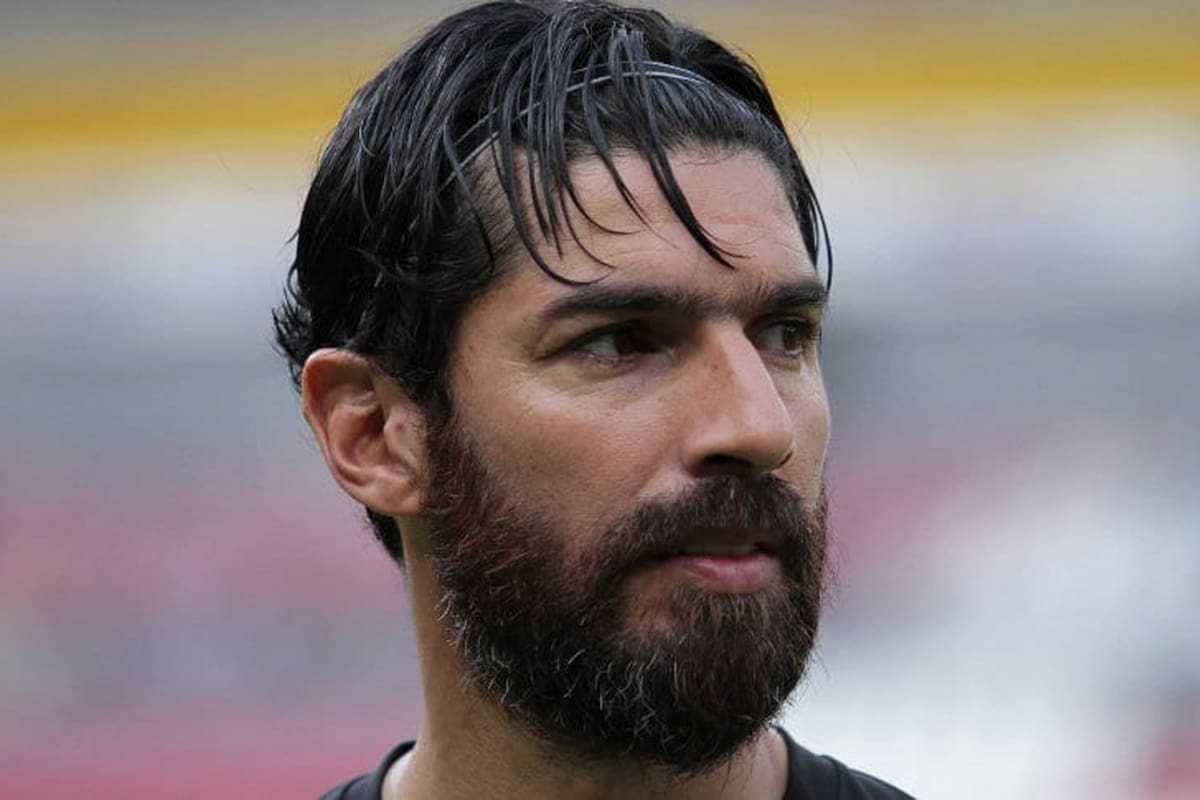 A los 44 años, Abreu continuará su carrera en Uruguay