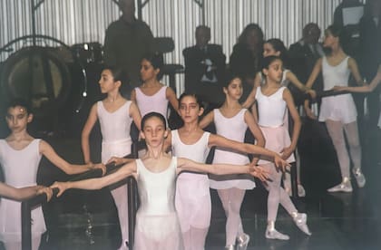 A los 6 años comenzó a bailar.