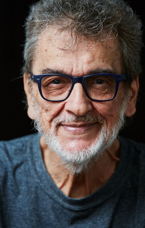 A los 77 años, Edelmiro Molinari repasa las canciones de su vida