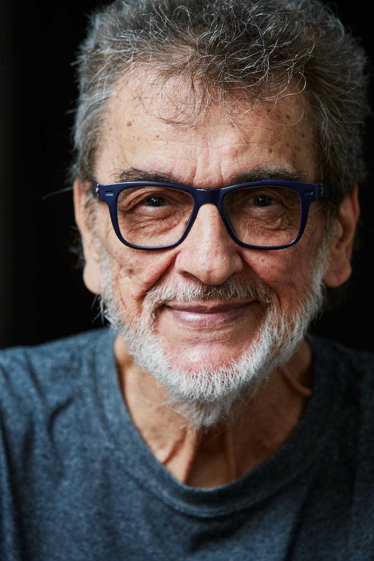 A los 77 años, Edelmiro Molinari repasa las canciones de su vida