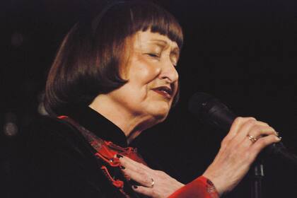 A los 89 años, la legendaria vocalista admirada por Charlie Parker llega por primera vez a la Argentina para cantar junto al quinteto de Mariano Loiácono y ofrecer una clínica en La Usina del Arte