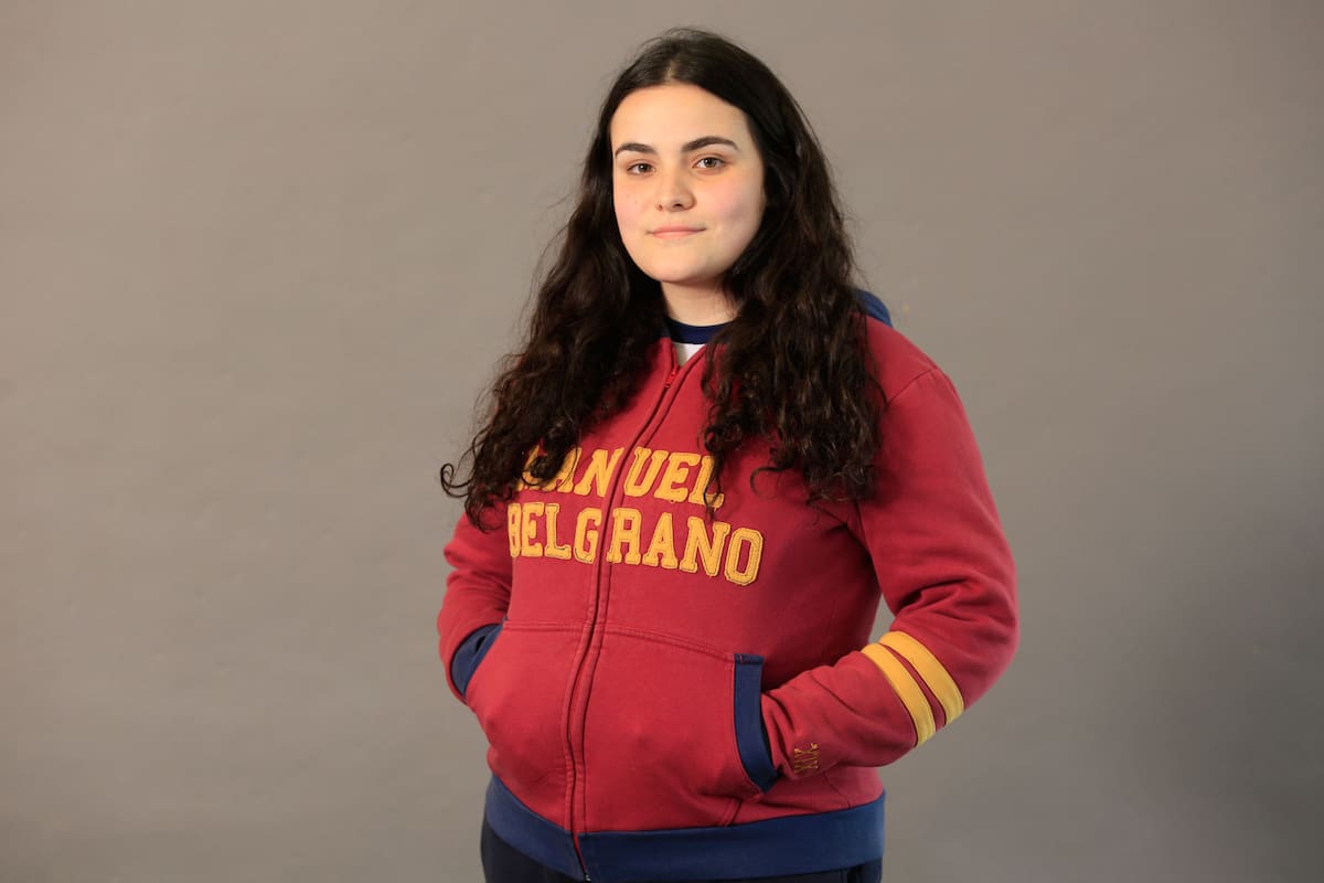 “A los adultos les cuesta escucharnos y entendernos porque somos totalmente diferentes a ellos y hay muchos cambios en la actualidad”, asegura Josefina (17)