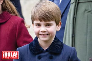 A los cuatro años, Louis debutó en la primera misa de Navidad de su abuelo Carlos como Rey.