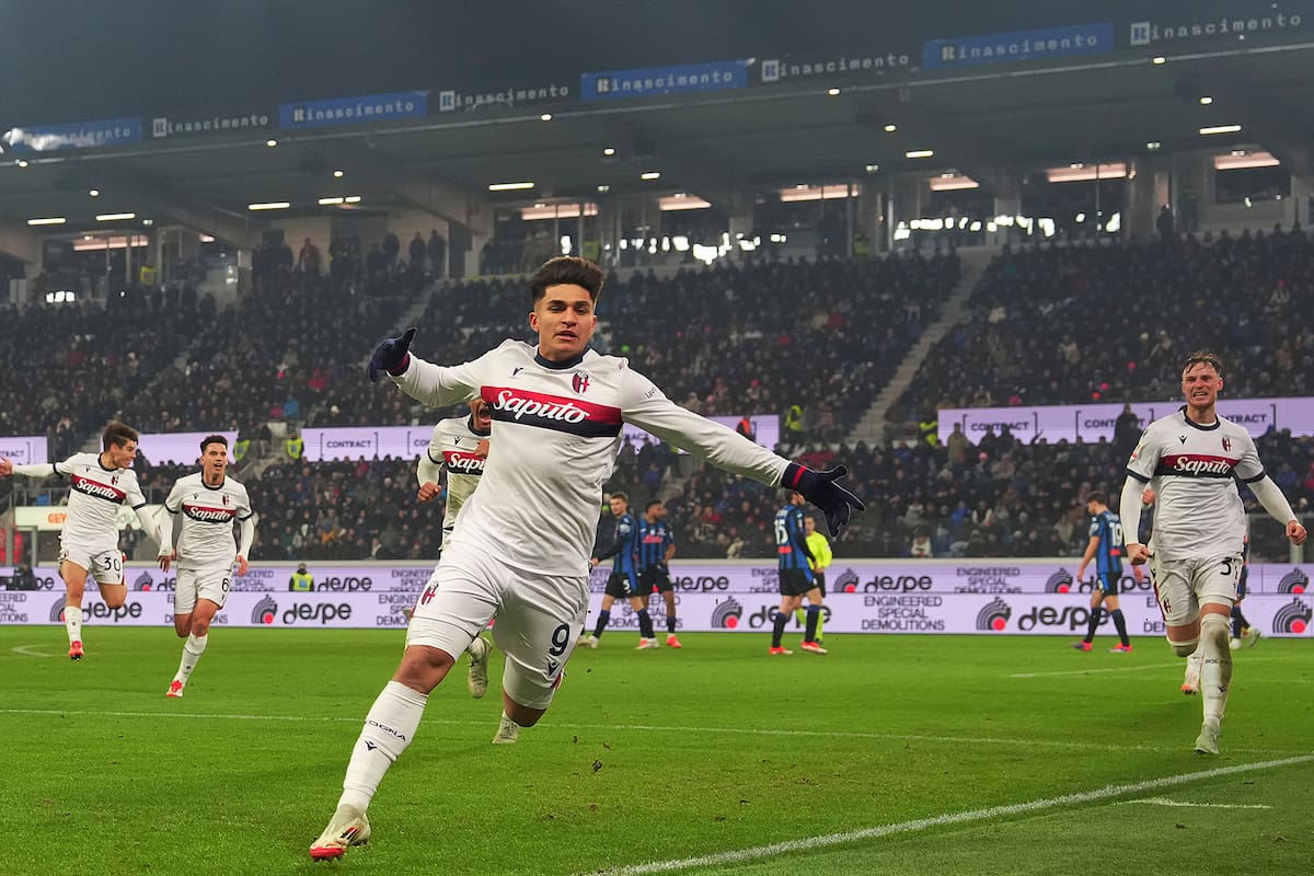 A los dos minutos de su ingreso a la cancha, Santiago Castro puso el 1-0 que metió a Bologna en semifinales de la Copa Italia