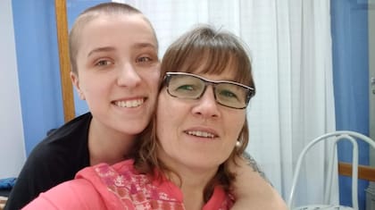 "A mamá hay que hacerle un monumento. La mayor contención vino de ella. Se la hice sufrir muchas veces. No es fácil pasar por la enfermedad, pero tampoco es fácil acompañar a alguien que la está pasando".