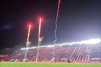 "¡A Maratea le tenemos que ganar!", cantó la hinchada de Argentinos para mofarse de Independiente, una vez que el Bicho había conseguido el 2-2 tras estar 0-2 en la Liga Profesional de Fútbol.
