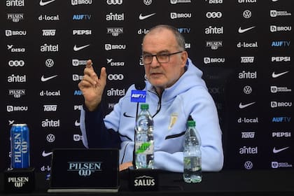 A Marcelo Bielsa le fue mal en su única experiencia mundialista, por lo que quiere reivindicarse