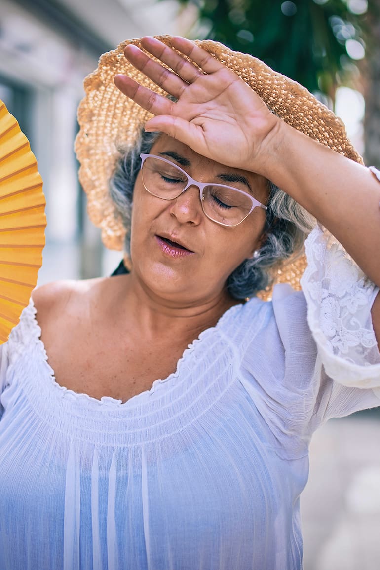 A mayor edad, más cuesta regular la temperatura corporal y el riesgo a sufrir problemas ocasionados por el calor aumentan