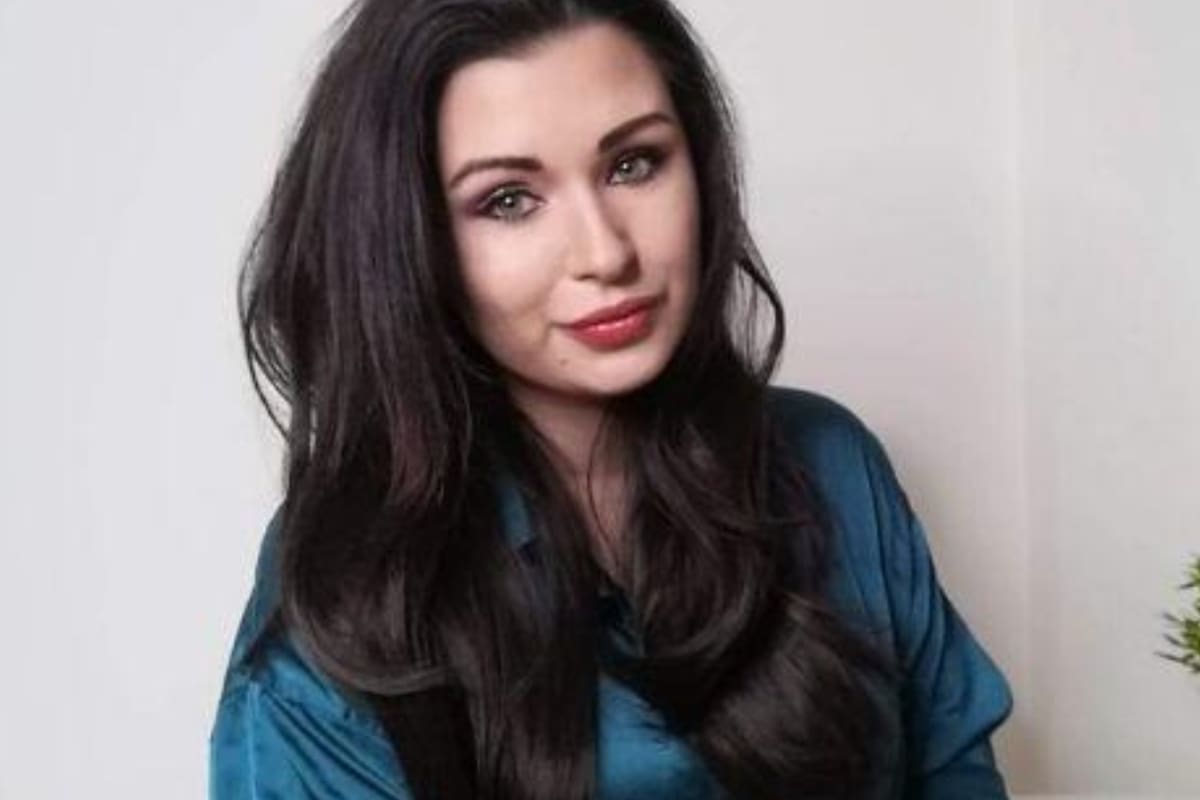 A Melissa le dijeron que tenía leucemia mieloide crónica (LMC), un cáncer que afecta la sangre y la médula ósea (Imagen: Leukemia UK)