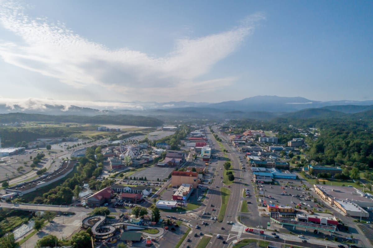 A menos de 1000 kilómetros de Chicago se encuentra una ciudad turística que visitan millones de personas al año