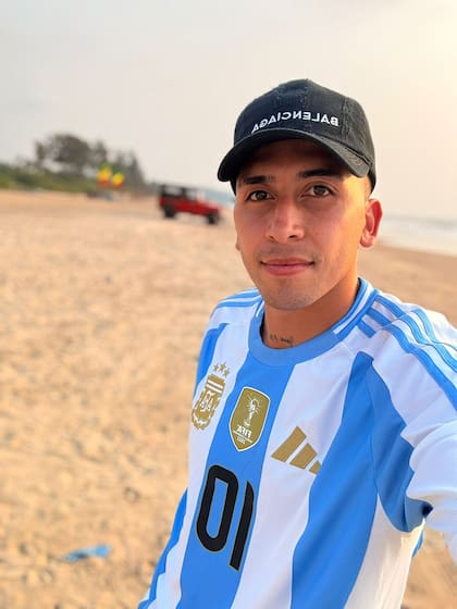 "A Messi lo consideran un fenómeno, aunque la verdad es que todos son de Cristiano Ronaldo", dice Pérez Roa