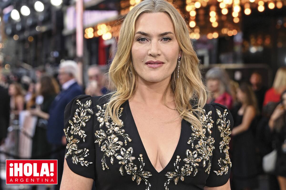 A muy temprana edad, Kate descubrió que la fama también podía ser despiadada: fue muy criticada por su cuerpo, considerado “poco normativo” según los standares de los años noventa