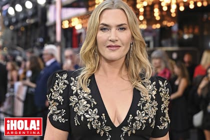 A muy temprana edad, Kate descubrió que la fama también podía ser despiadada: fue muy criticada por su cuerpo, considerado “poco normativo” según los standares de los años noventa