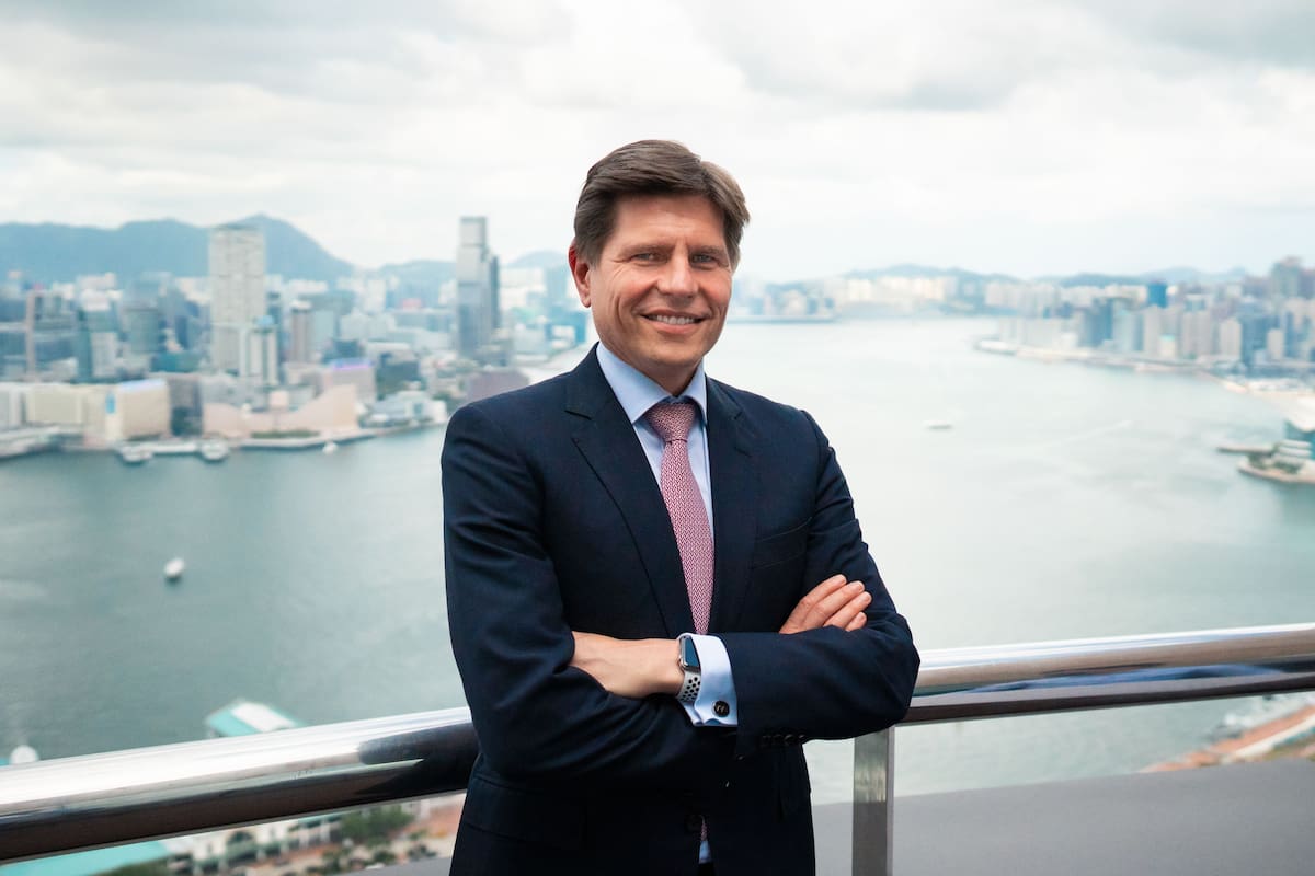 A Nicolás le gusta vivir en Hong Kong. Define a la masiva ciudad como un lugar cálido y lleno de actividades. "Es gratificante vivir acá", dice.