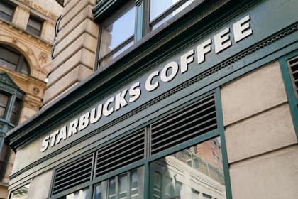 A nivel global, la cadena de cafeterías Starbucks cuenta con 35.000 locales en 70 países