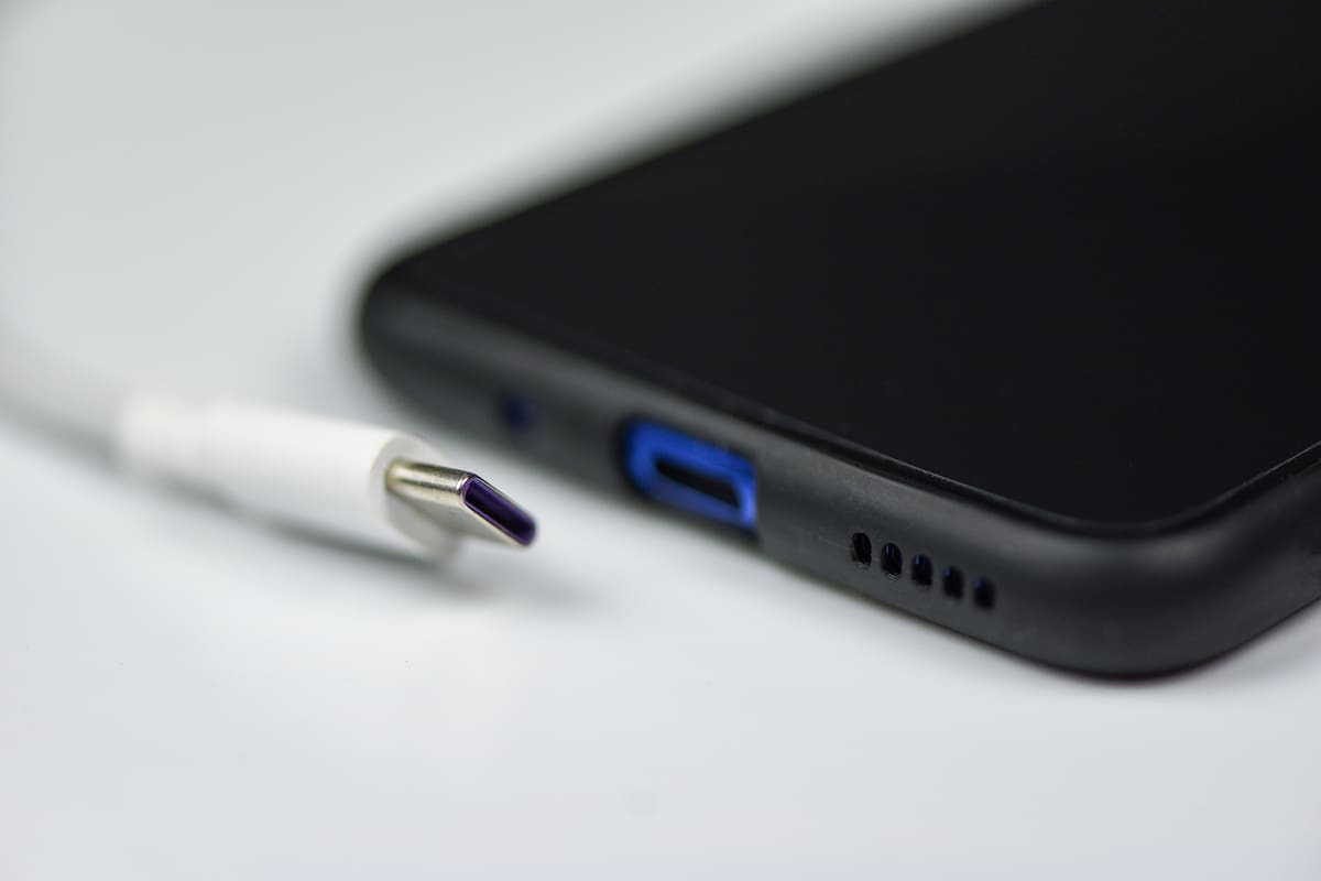 A partir de 2026 Chile exigirá el uso de un conector USB-C como puerto de carga universal para toda clase de dispositivos electrónicos
