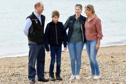 A partir de este año, los condes de Wessex, Eduardo el hijo más pequeño de la reina y su mujer Sofía, han tenido una gran participación en eventos públicos debido a las bajas de Harry, el duque de York y Meghan