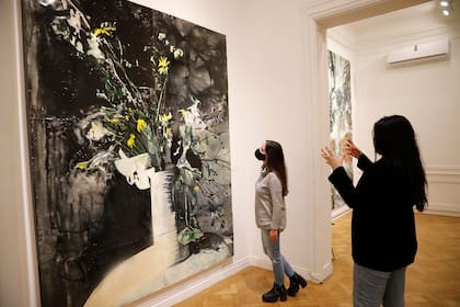 Con un estricto protocolo, las galerías de arte comenzaron a recibir solo a visitantes con cita previa