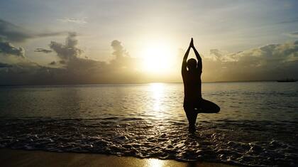 A partir de los 50 años las personas comienzan a perder el equilibrio (Foto: Pixabay)