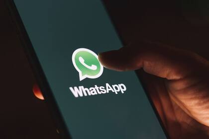 A partir de mañana, algunos celulares dejarán de poder usar la aplicación de mensajería móvil WhatsApp