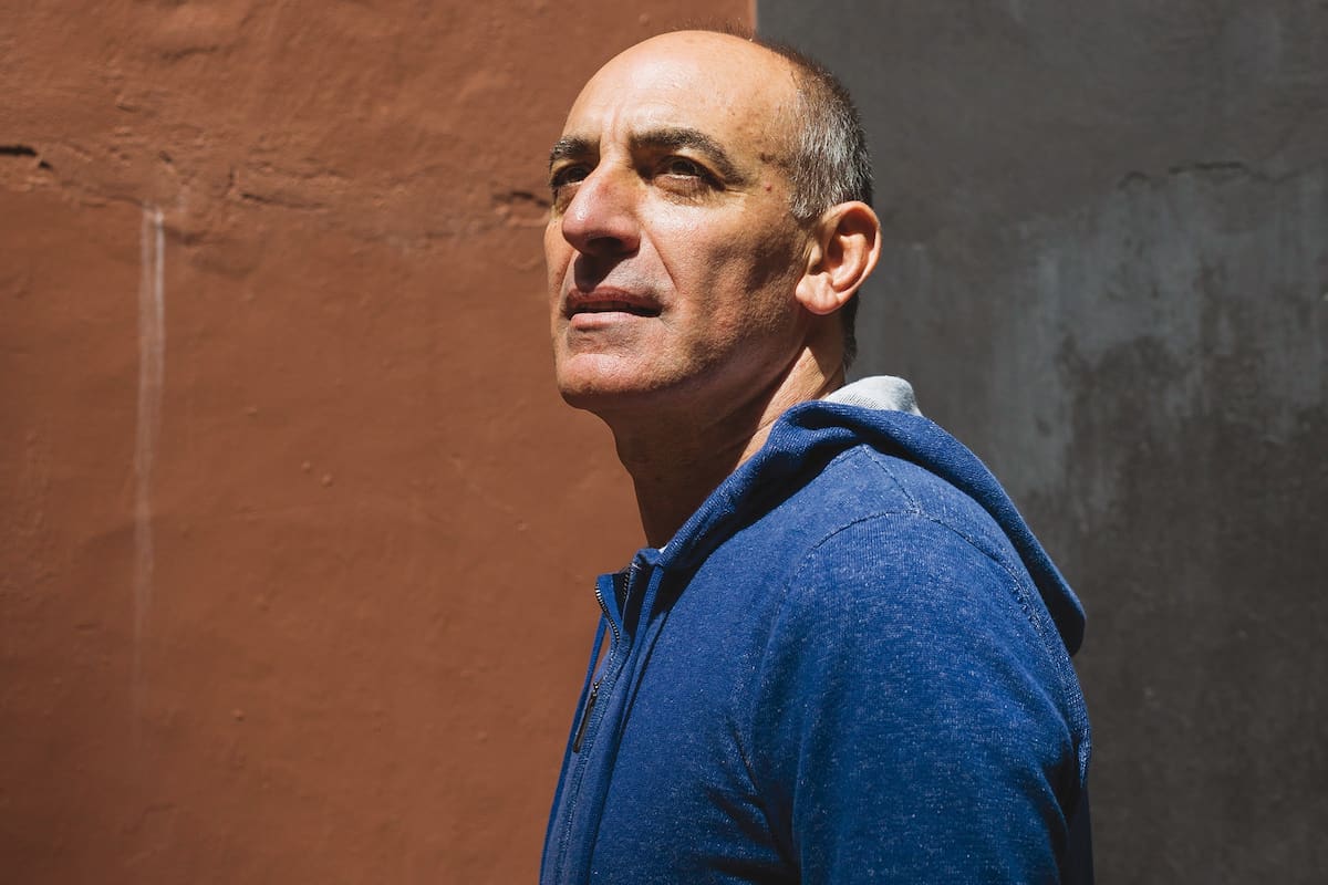A partir de vivencias que tenía atesoradas en un cuaderno, el actor y director creó una serie de videocuentos