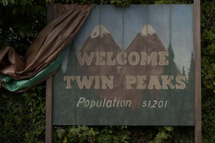 Twin Peaks, una de las máximas y más expansivas creaciones de David Lynch despidió hoy a su emblemática cantante