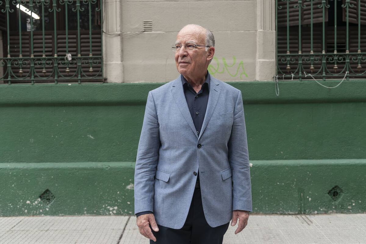 A partir del hallazgo del diario de un diplomático soviético en Londres durante la Segunda Guerra, el historiador israelí devela aspectos insospechados de la alta diplomacia y de la tierra de Putin