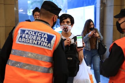 A partir del primero de enero se implementará un pase sanitario en toda la Argentina