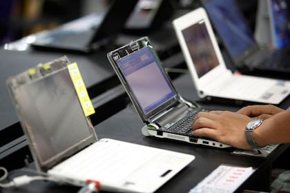 A pesar de las mejoras que los fabricantes introdujeron en los teclados de las pequeñas netbooks, siempre es conveniente probar esta característica en persona