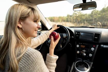 A pesar de que esta conducta es común, los conductores podrían causar accidentes