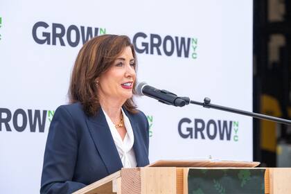 A pesar de que Hochul se mantiene firme en la intención de voto, el porcentaje de desaprobación de su gestión es alto