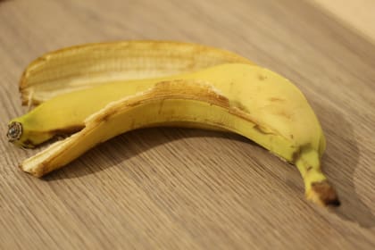 A pesar de ser considerado un residuo, las cáscaras de banana tienen varios usos útiles en la vida diaria