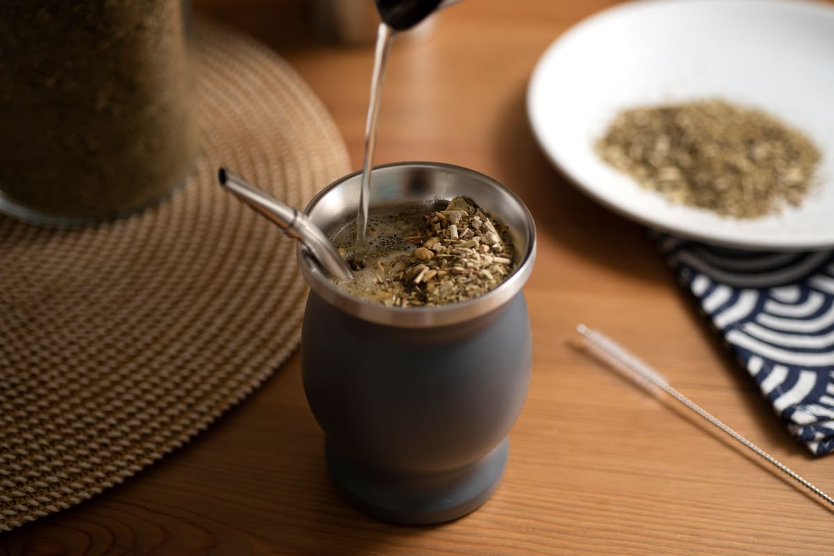 A pesar de ser muy deliciosa, no todas las personas pueden tomar esta bebida según distintas condiciones médicas
